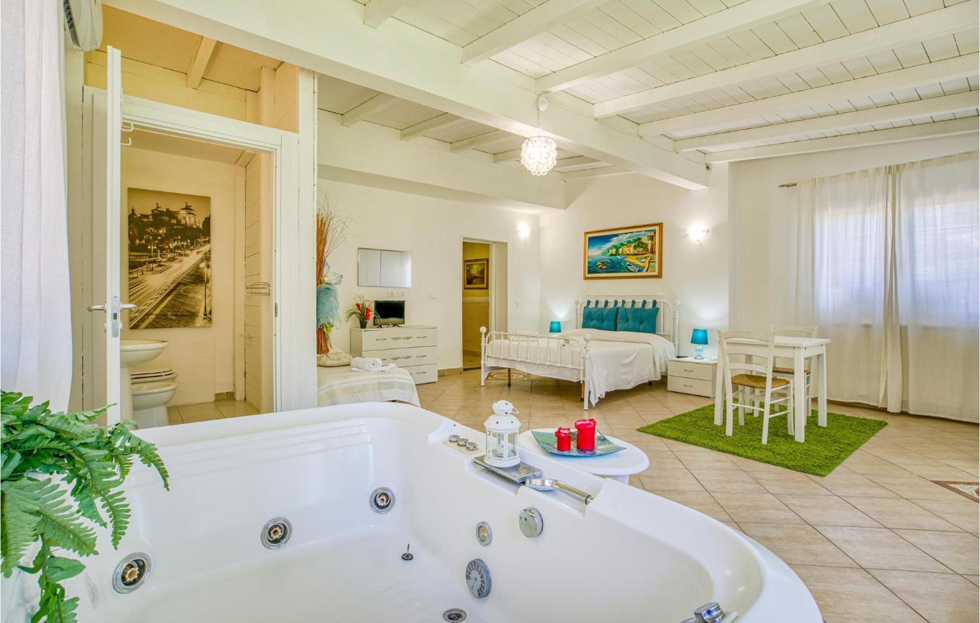 Beautiful Home In Fiumicino With Wifi Esterno foto